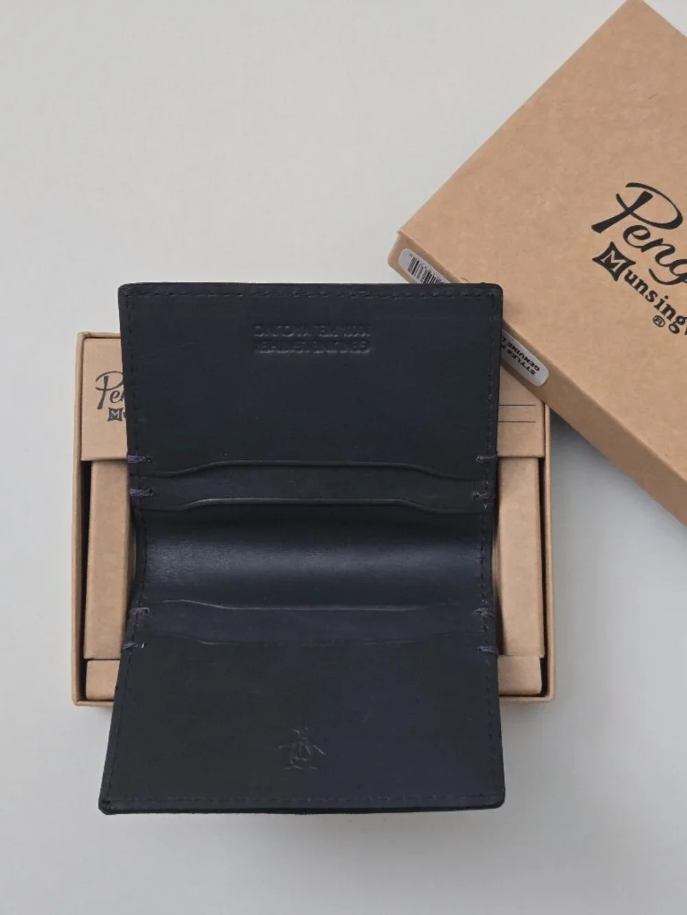New Original Penguin by Munsingwear Men's Leather Bifold Wallet, Black